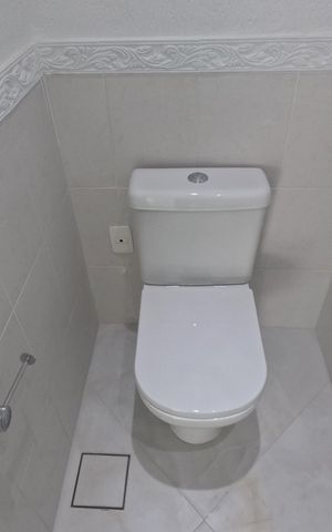 Apartamento para alugar com 200m², 3 quartos e 3 vagasLavabo