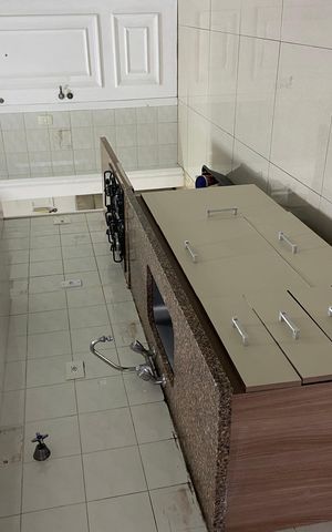 Apartamento para alugar com 68m², 2 quartos e sem vaga