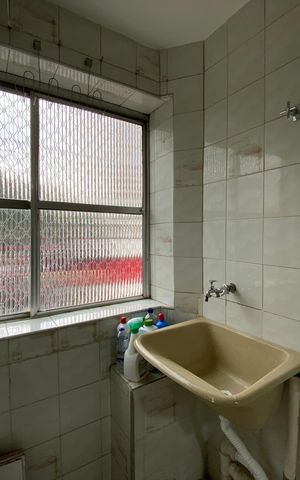 Apartamento para alugar com 68m², 2 quartos e sem vaga