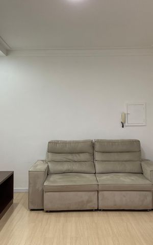 Apartamento para alugar com 68m², 2 quartos e sem vaga