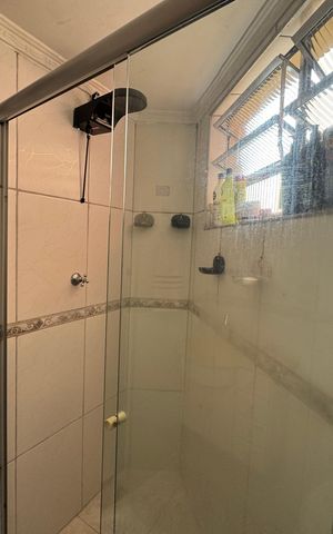 Apartamento à venda com 55m², 2 quartos e 1 vaga Apartamento à venda com 55m², 2 quartos e 1 vagaBanheiro