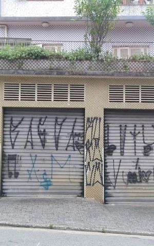 Apartamento para alugar com 62m², 2 quartos e 1 vaga Apartamento para alugar com 62m², 2 quartos e 1 vagaFachada