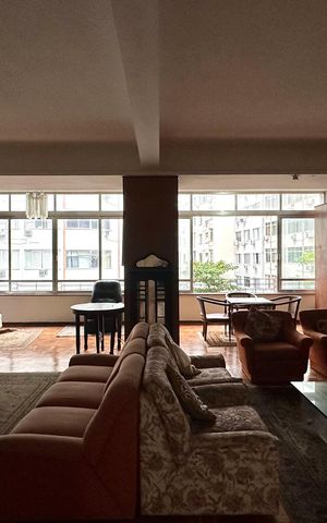 Apartamento à venda com 290m², 4 quartos e 2 vagas