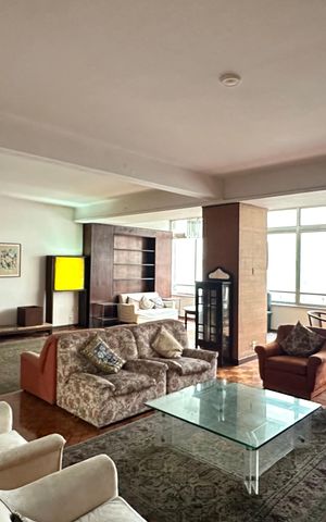 Apartamento à venda com 290m², 4 quartos e 2 vagas