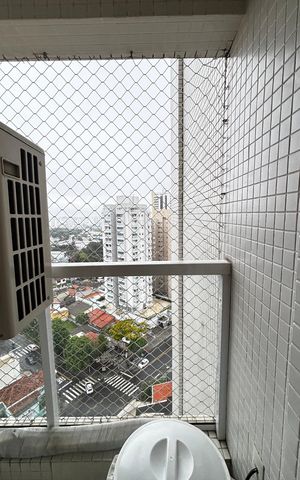 Apartamento à venda com 140m², 4 quartos e 4 vagas Apartamento à venda com 140m², 4 quartos e 4 vagasÁrea de Serviço - Varanda