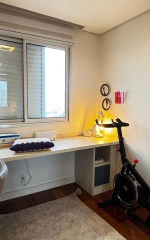 Apartamento à venda com 140m², 4 quartos e 4 vagas Apartamento à venda com 140m², 4 quartos e 4 vagasSuíte 3