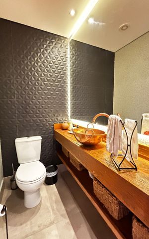 Apartamento à venda com 140m², 4 quartos e 4 vagas Apartamento à venda com 140m², 4 quartos e 4 vagasLavabo