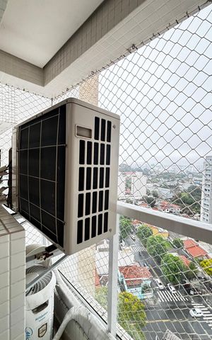 Apartamento à venda com 140m², 4 quartos e 4 vagas Apartamento à venda com 140m², 4 quartos e 4 vagasÁrea de Serviço - Varanda