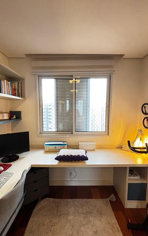 Apartamento à venda com 140m², 4 quartos e 4 vagas Apartamento à venda com 140m², 4 quartos e 4 vagasSuíte 3