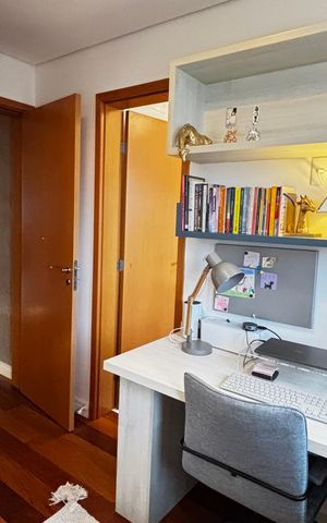 Apartamento à venda com 140m², 4 quartos e 4 vagas Apartamento à venda com 140m², 4 quartos e 4 vagasSuíte 3