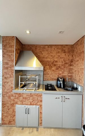 Apartamento à venda com 140m², 4 quartos e 4 vagas Apartamento à venda com 140m², 4 quartos e 4 vagasVaranda Gourmet