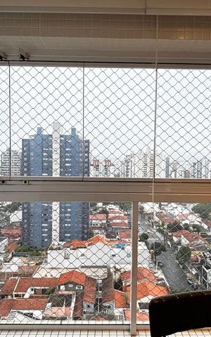 Apartamento à venda com 140m², 4 quartos e 4 vagas Apartamento à venda com 140m², 4 quartos e 4 vagasVaranda Gourmet
