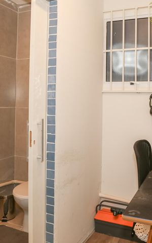 Apartamento à venda com 42m², 1 quarto e sem vaga Apartamento à venda com 42m², 1 quarto e sem vagaEscritório
