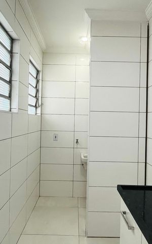 Casa para alugar com 40m², 1 quarto e sem vaga