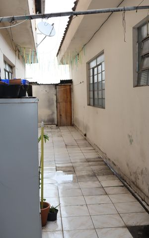 Casa para alugar com 75m², 2 quartos e sem vagaÁrea externa