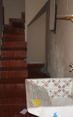Casa para alugar com 75m², 2 quartos e sem vagaÁrea de Serviço
