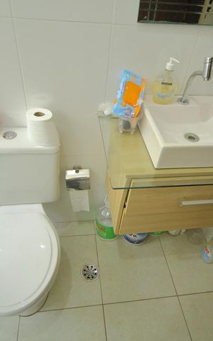 Casa à venda com 280m², 3 quartos e 3 vagasBanheiro 