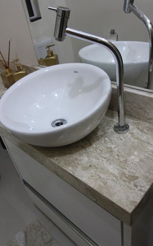Casa à venda com 140m², 4 quartos e 2 vagasLavabo