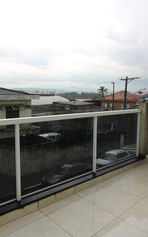 Casa à venda com 140m², 4 quartos e 2 vagasVaranda do Quarto 4 Suíte
