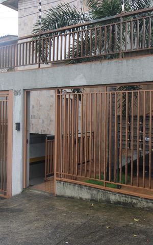 Casa de condomínio para alugar com 46m², 2 quartos e 1 vagaFachada