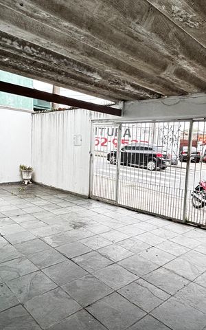 Casa para alugar com 67m², 2 quartos e 1 vaga Casa para alugar com 67m², 2 quartos e 1 vagaGaragem