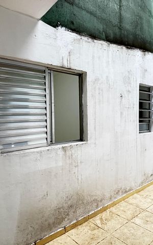 Casa para alugar com 67m², 2 quartos e 1 vaga Casa para alugar com 67m², 2 quartos e 1 vagaÁrea de Serviço - Quintal