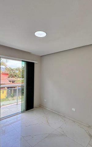 Casa de condomínio para alugar com 226m², 3 quartos e 2 vagas Casa de condomínio para alugar com 226m², 3 quartos e 2 vagasQuarto 1