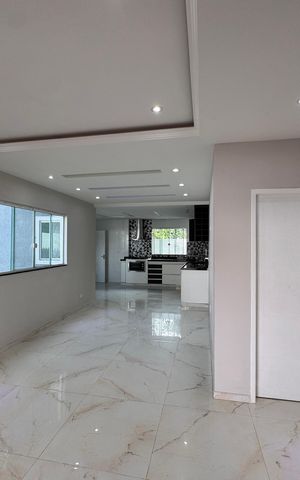 Casa de condomínio para alugar com 226m², 3 quartos e 2 vagas Casa de condomínio para alugar com 226m², 3 quartos e 2 vagasSala
