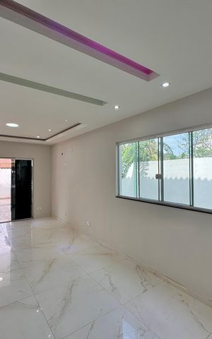 Casa de condomínio para alugar com 226m², 3 quartos e 2 vagas Casa de condomínio para alugar com 226m², 3 quartos e 2 vagasSala