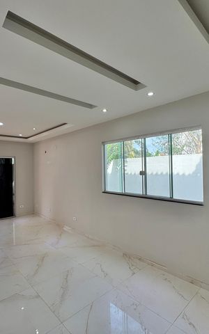Casa de condomínio para alugar com 226m², 3 quartos e 2 vagas Casa de condomínio para alugar com 226m², 3 quartos e 2 vagasSala