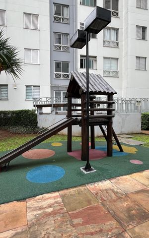 Apartamento para alugar com 44m², 2 quartos e 1 vaga Apartamento para alugar com 44m², 2 quartos e 1 vagaÁrea comum - Playground