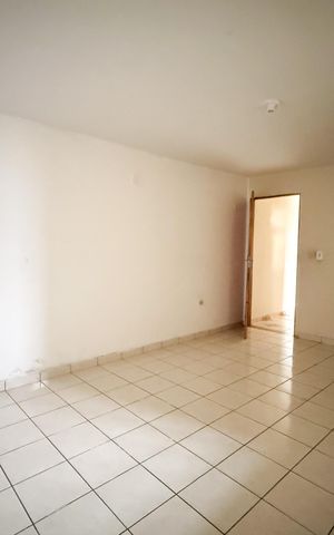 Casa à venda com 221m², 5 quartos e 2 vagas Casa à venda com 221m², 5 quartos e 2 vagasCasa 2