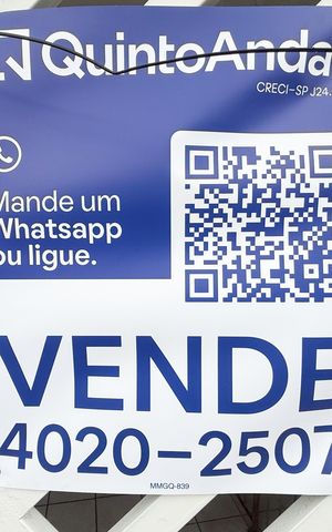 Casa à venda com 221m², 5 quartos e 2 vagas Casa à venda com 221m², 5 quartos e 2 vagasPlaquinha GRANDE instalada dia 8 de outubro de 2026 código da plaquinha MMGQ-839