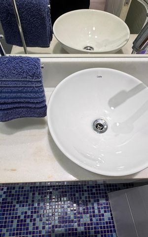 Casa de condomínio para alugar com 382m², 6 quartos e 3 vagas Casa de condomínio para alugar com 382m², 6 quartos e 3 vagasÁrea externa - Lavabo