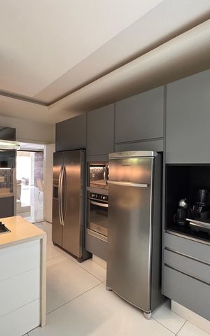 Casa de condomínio para alugar com 382m², 6 quartos e 3 vagas Casa de condomínio para alugar com 382m², 6 quartos e 3 vagasCozinha