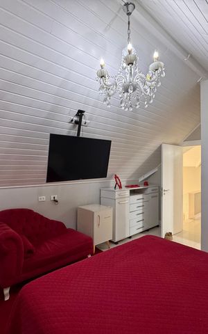 Casa de condomínio para alugar com 382m², 6 quartos e 3 vagas Casa de condomínio para alugar com 382m², 6 quartos e 3 vagasSuíte 6