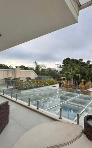 Casa de condomínio para alugar com 382m², 6 quartos e 3 vagas Casa de condomínio para alugar com 382m², 6 quartos e 3 vagasSuíte 2 - Varanda