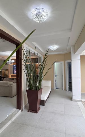 Casa de condomínio para alugar com 382m², 6 quartos e 3 vagas Casa de condomínio para alugar com 382m², 6 quartos e 3 vagasÁrea externa