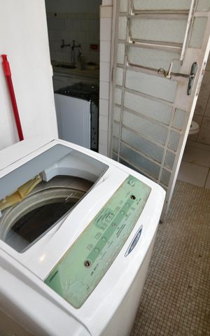 Apartamento à venda com 77m², 1 quarto e sem vagaÁrea de Serviço