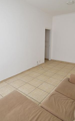 Apartamento à venda com 77m², 1 quarto e sem vagaSala