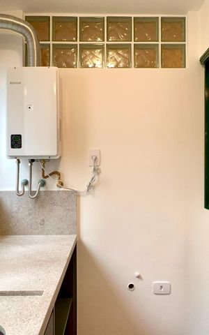 Apartamento à venda com 147m², 3 quartos e 1 vaga Apartamento à venda com 147m², 3 quartos e 1 vagaÁrea de Serviço