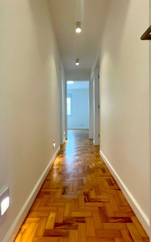 Apartamento à venda com 147m², 3 quartos e 1 vaga Apartamento à venda com 147m², 3 quartos e 1 vagaCorredor