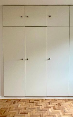 Apartamento à venda com 147m², 3 quartos e 1 vaga Apartamento à venda com 147m², 3 quartos e 1 vagaSuíte