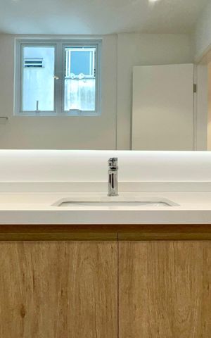 Apartamento à venda com 147m², 3 quartos e 1 vaga Apartamento à venda com 147m², 3 quartos e 1 vagaBanheiro