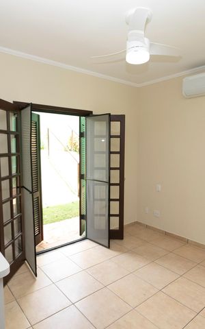 Casa de condomínio para alugar com 140m², 3 quartos e 4 vagasQUARTO Nº 3 - SUITE