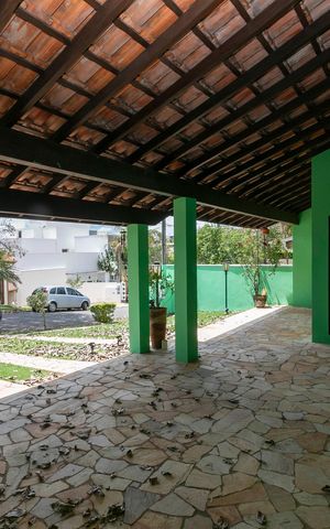 Casa de condomínio para alugar com 140m², 3 quartos e 4 vagasGARAGENS