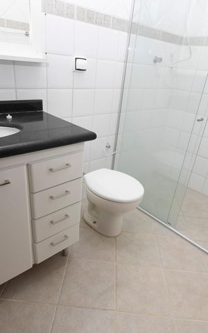 Casa de condomínio para alugar com 140m², 3 quartos e 4 vagasBANHEIRO QUARTO Nº 3 - SUITE