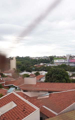 Apartamento para alugar com 75m², 2 quartos e 1 vagaQuarto 2 - Janela