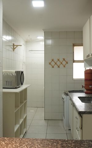 Apartamento para alugar com 75m², 2 quartos e 1 vagaCozinha e Área de Serviço
