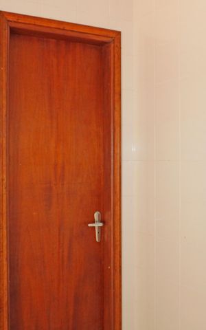 Casa de condomínio para alugar com 920m², 3 quartos e 4 vagasBanheiro Piscina